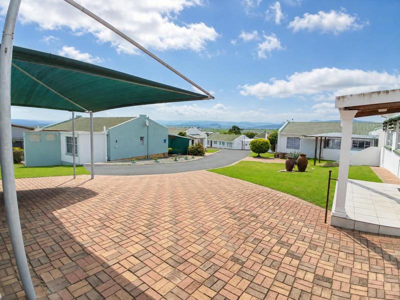 3 Bedroom Property for Sale in Fraaiuitsig Western Cape
